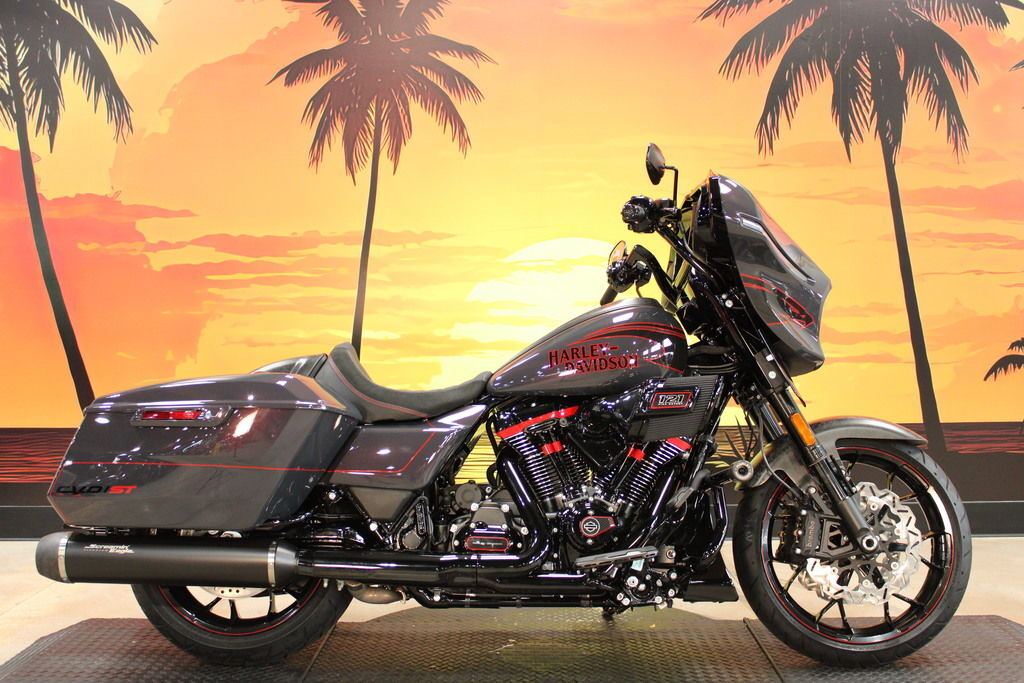 2026 Harley-Davidson® FLHXSTSE - CVO Street Glide® ST CVO ST in Ormond Beach, FL