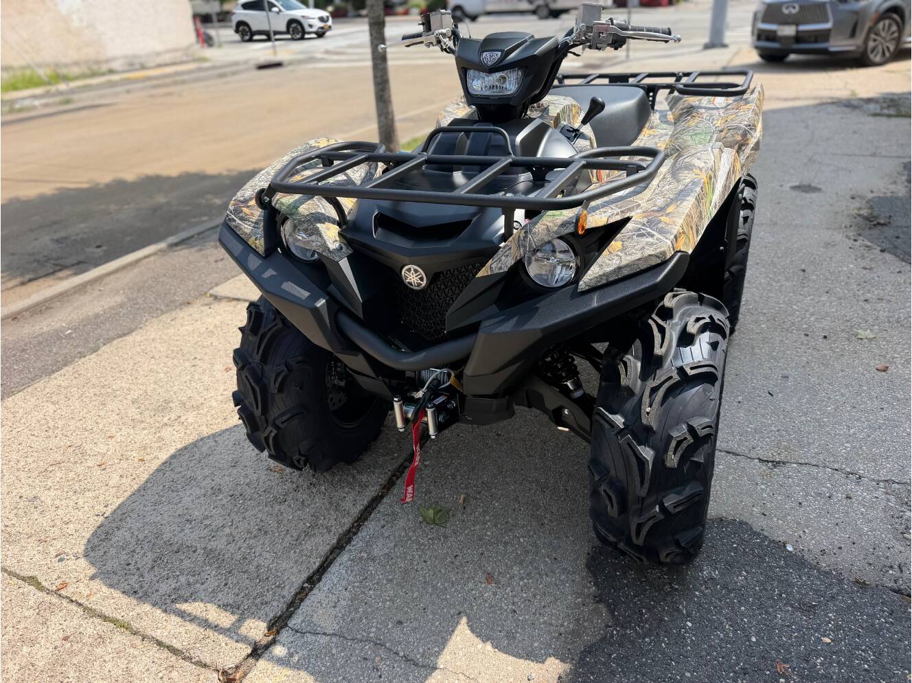A photo of this 2027 Yamaha Grizzly EPS Camo