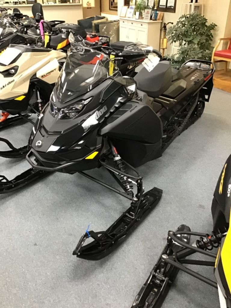 2027 Ski-Doo Backcountry Adrenaline 850 E-TEC® 146 ES Storm 1.5 S_L 850 E-TEC 146 1.5 in houghton lake MI