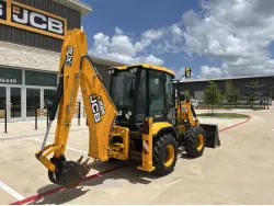 2023 JCB 3CX Compact