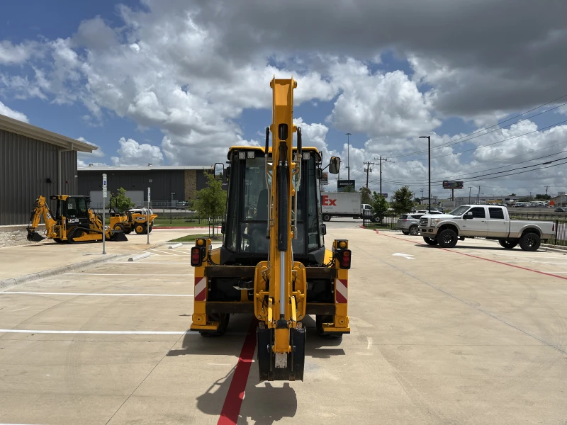 2023 JCB 3CX Compact