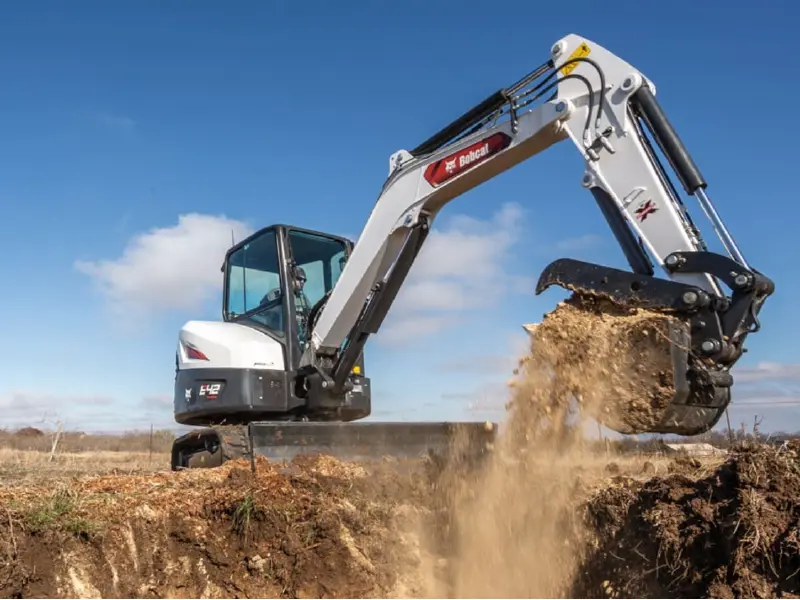 2026 Bobcat E26