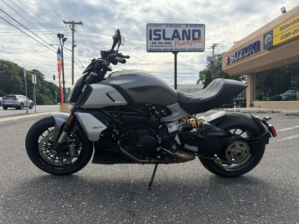 2019 Ducati X Diavel S Black S in Massapequa, NY