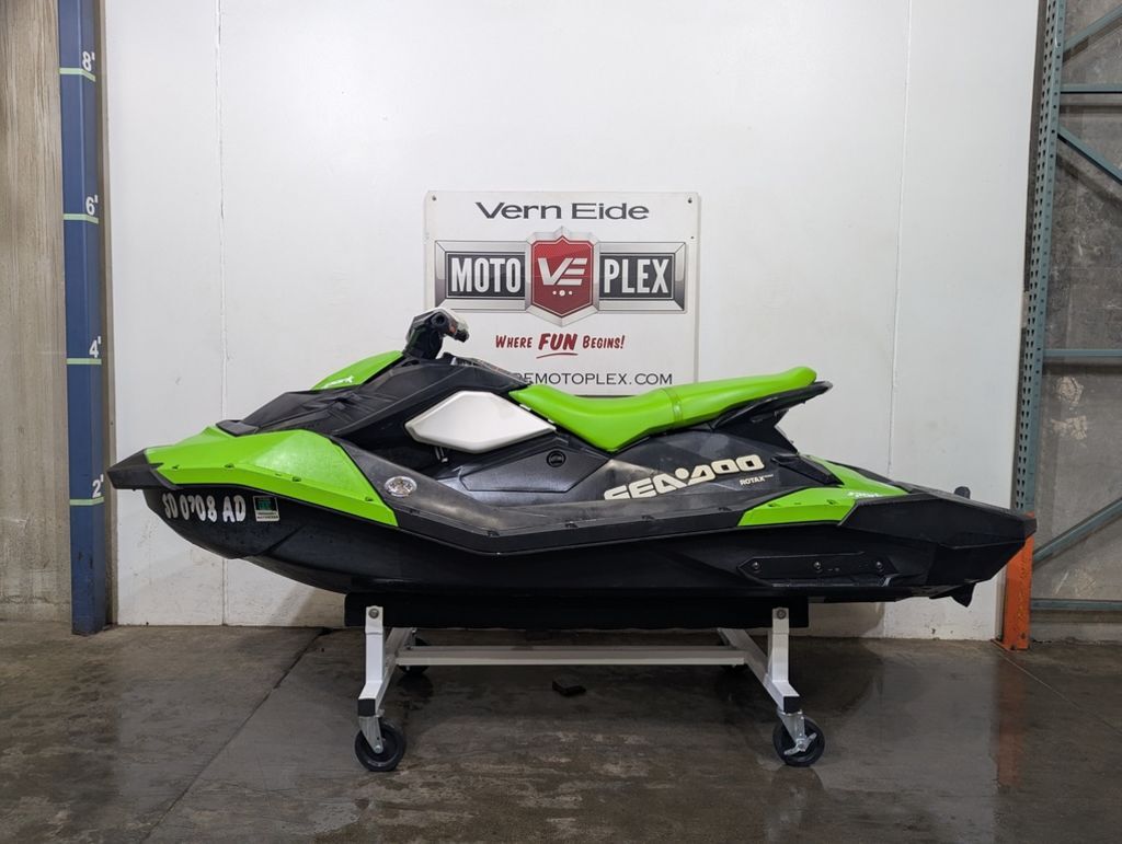 2016 Sea-Doo Spark 3-Up Rotax 900 HO ACE iBR & Convenience Pkg Plus in sioux falls SD
