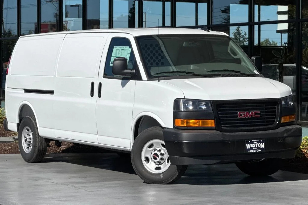 2025 GMC Savana Cargo in Gresham, OR