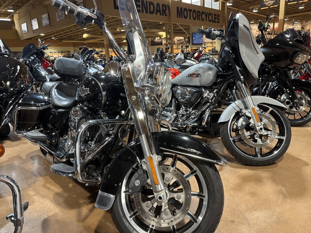 2015 Harley-Davidson ROAD KING in rapid city SD