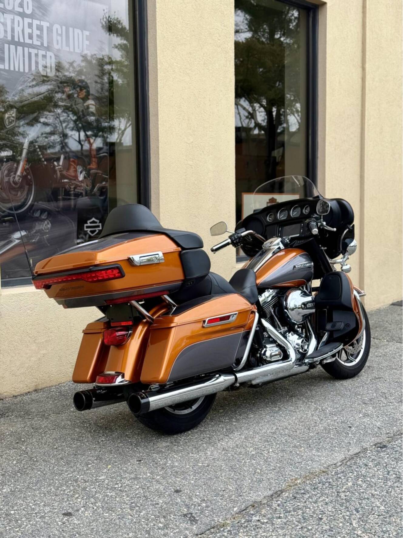 A photo of this 2016 Harley-Davidson Electra Glide Ultra Classic Low