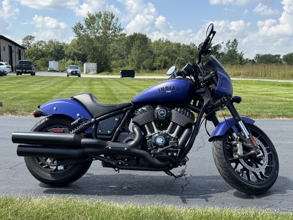 2023 Indian Motorcycle® Sport Chief Icon Spirit Blue Smoke in Monee, IL