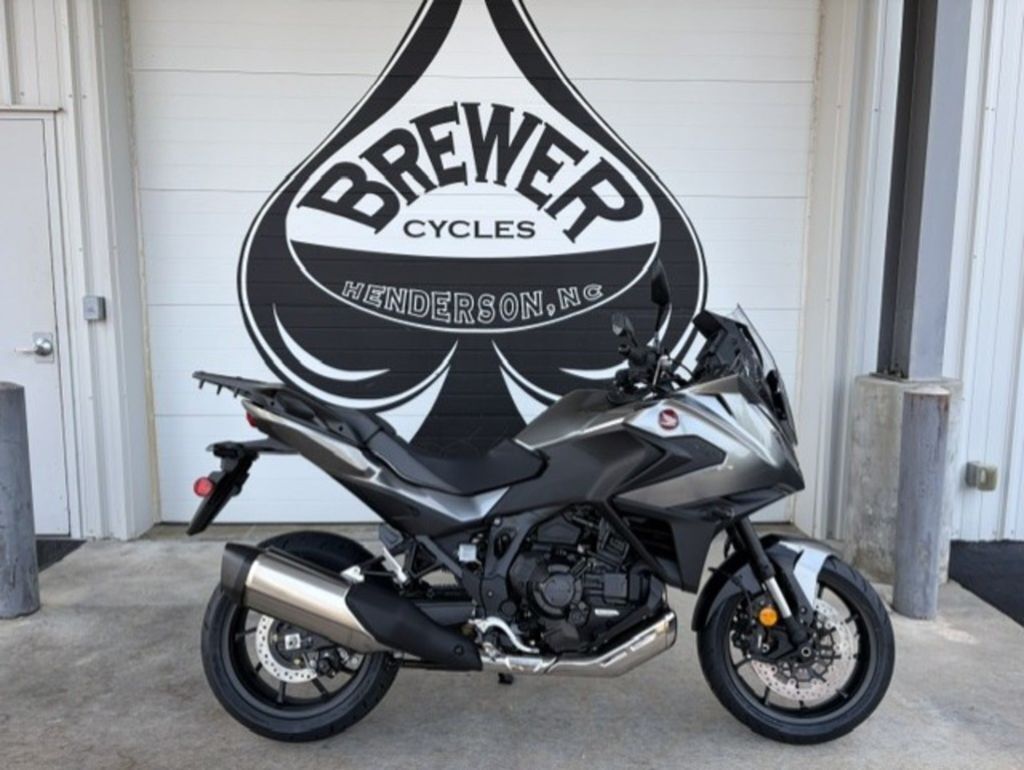 2026 Honda® NT1100 DCT DCT in Henderson, NC