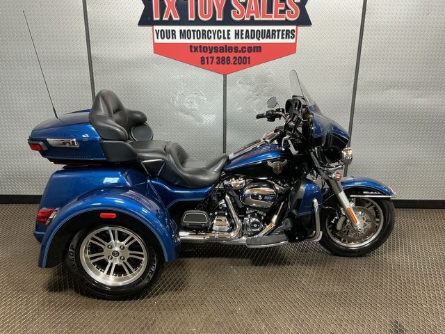 2018 Harley-Davidson Trike Tri Glide Ultra ULTRA CLASSIC in fort worth TX