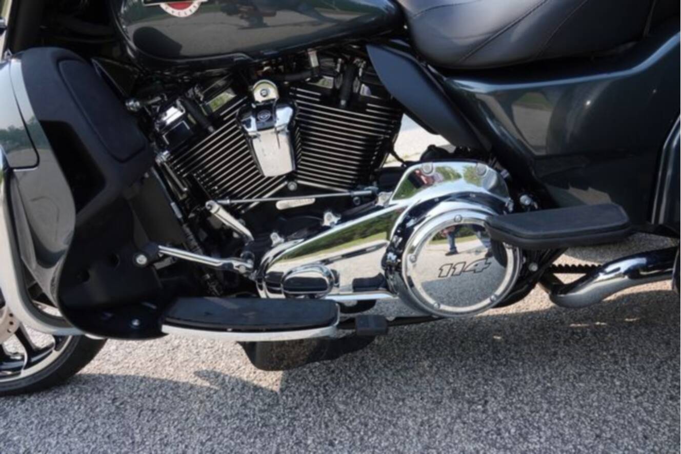 A photo of this 2025 Harley-Davidson Trike Tri Glide Ultra