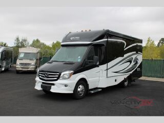 2019 RENEGADE VIENNA 25UCB