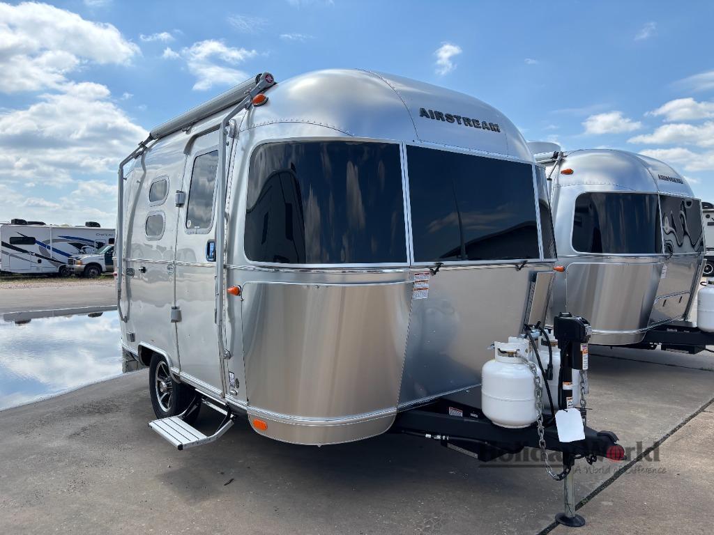 2027 Airstream Caravel 16RB in katy TX