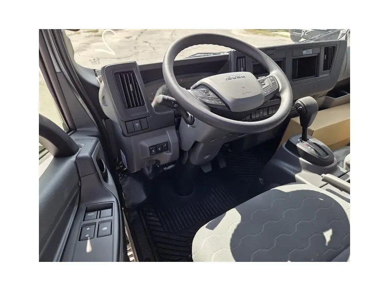 2027 ISUZU NRR