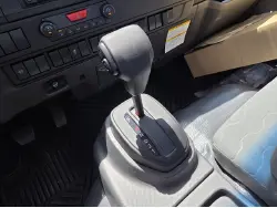 2027 ISUZU NRR