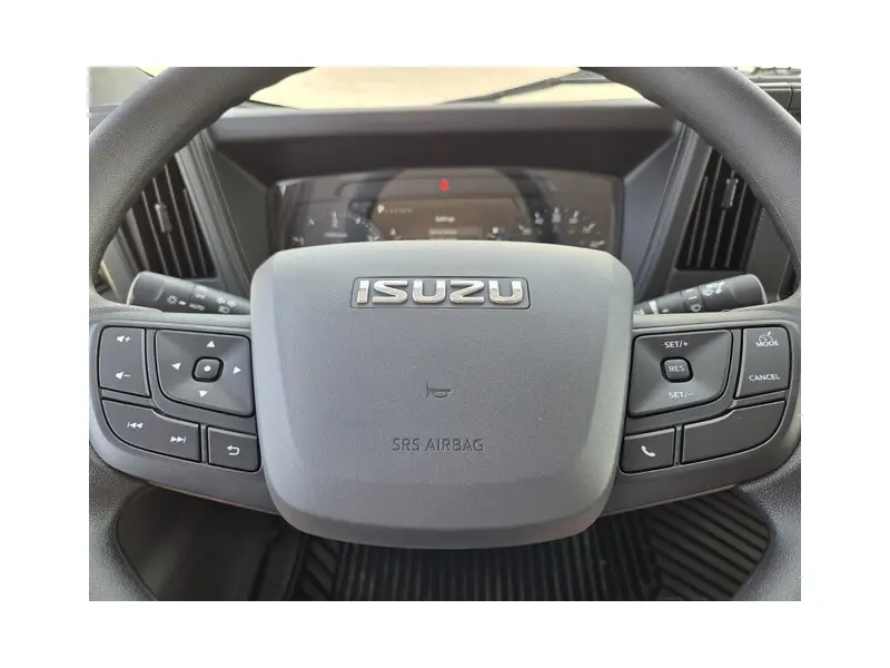 2027 ISUZU NRR