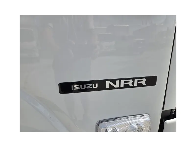 2027 ISUZU NRR