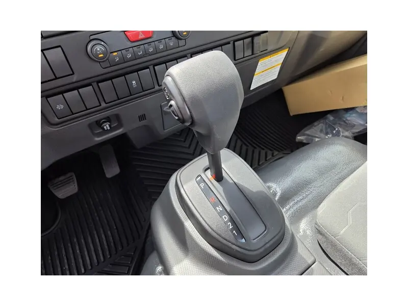 2027 ISUZU NRR