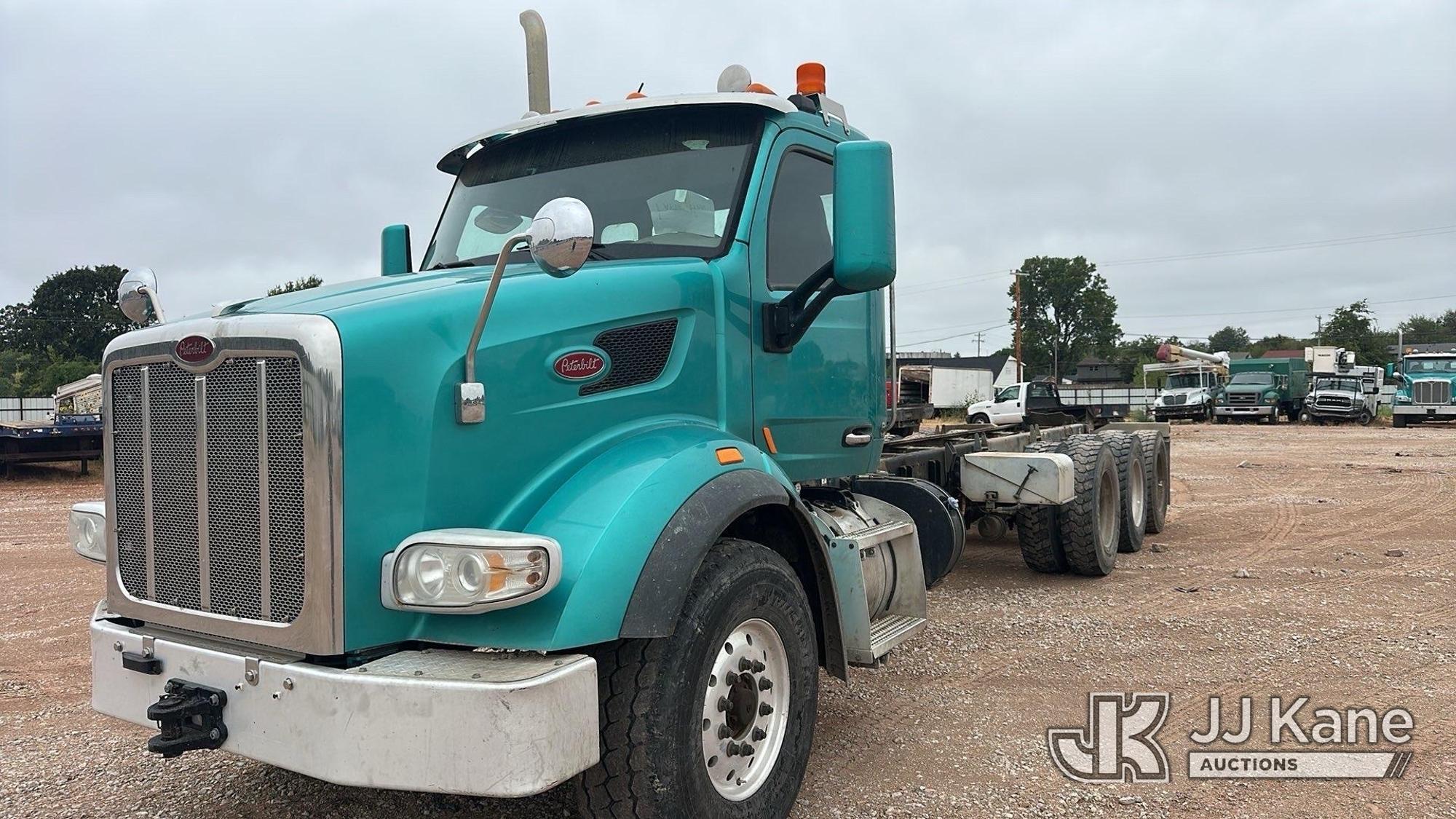 2015 PETERBILT 567 in Oklahoma City, OK