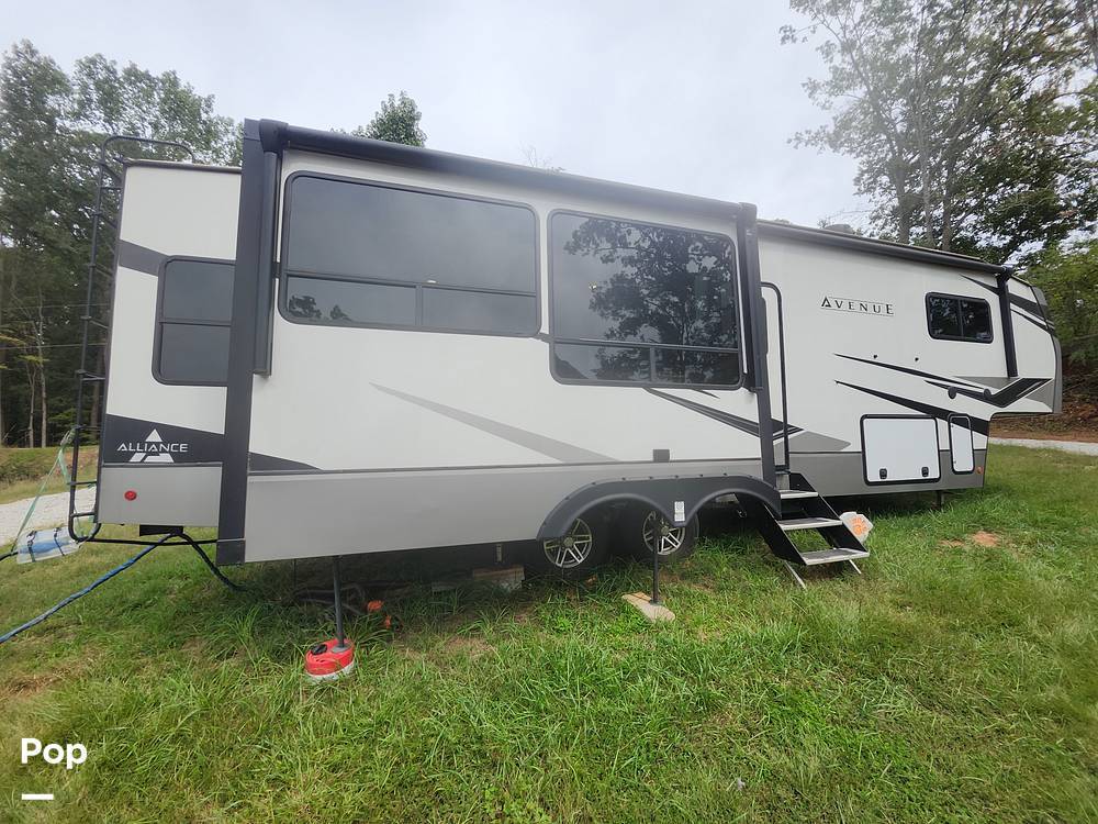 2022 Alliance Rv Avenue 32RLS in cross hill SC