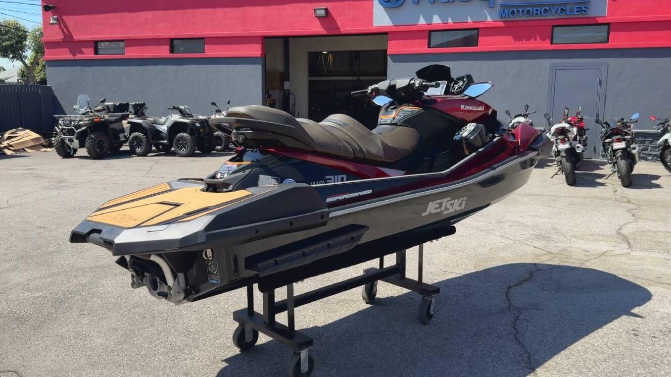 A photo of this 2026 Kawasaki JET SKI ULTRA 310LX