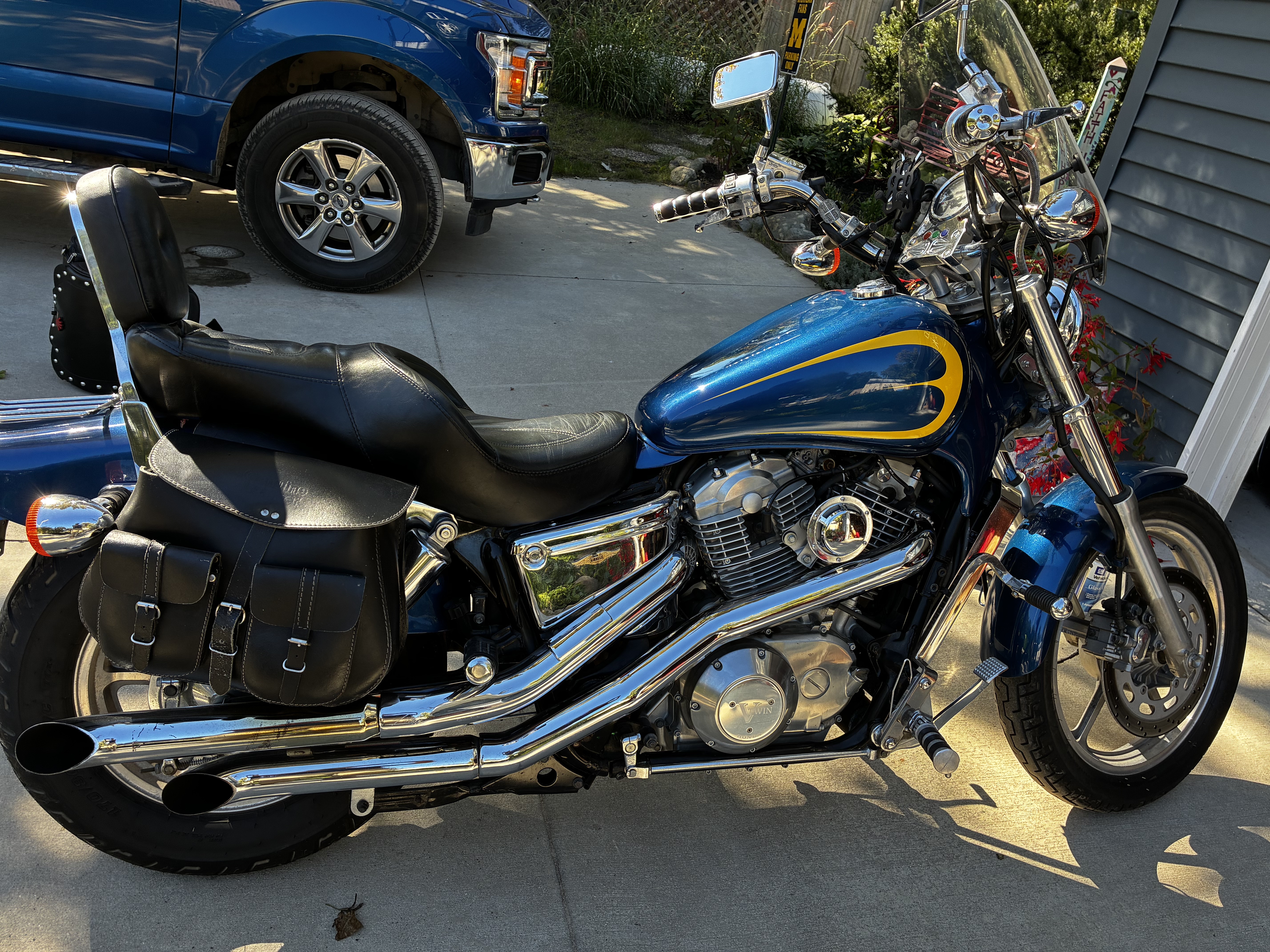 1993 Honda SHADOW SPIRIT 1100 Custom motorcycle