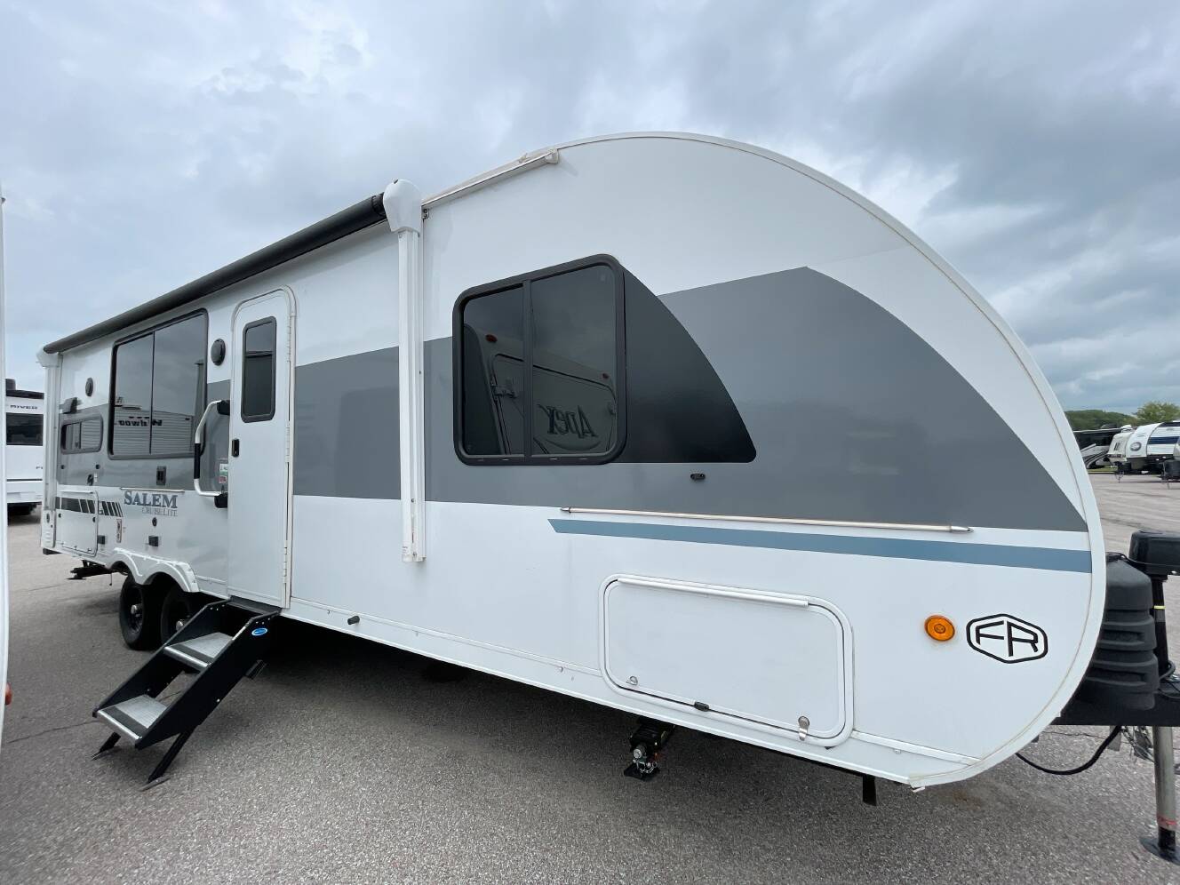A photo of this 2025 Forest River SALEM CRUISE LITE 24VIEW
