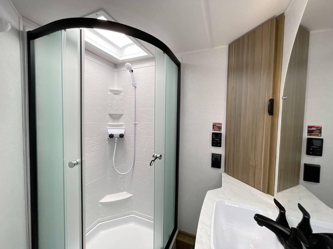 A photo of this 2025 Forest River SALEM CRUISE LITE 24VIEW