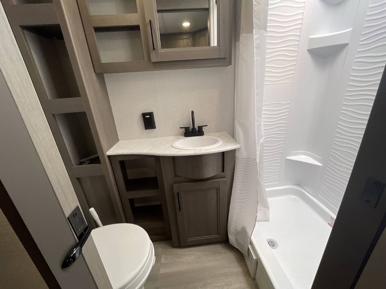 A photo of this 2026 Grand Design TRANSCEND XPLOR 25MLX