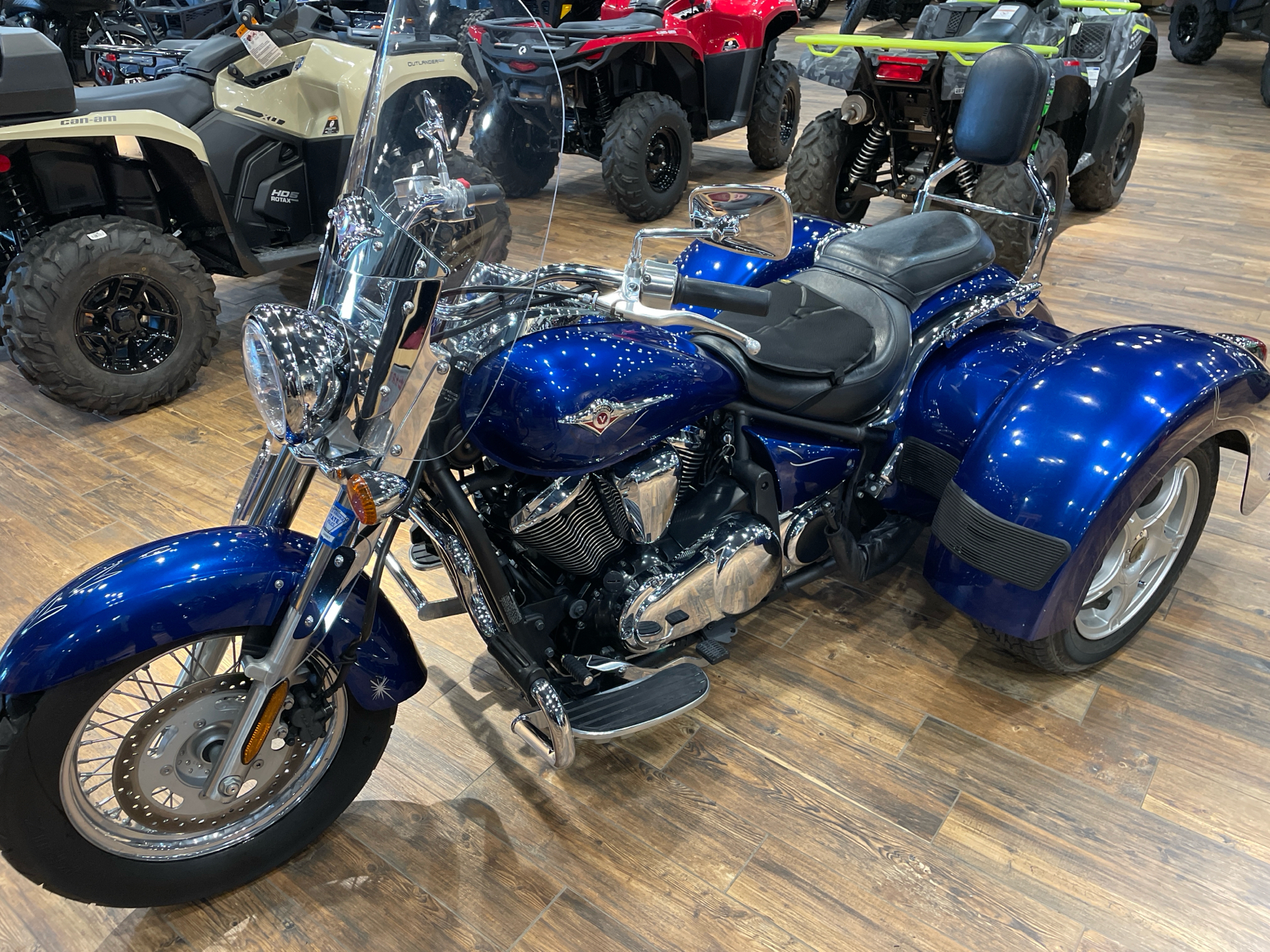 2010 Kawasaki Vulcan® 900 Classic 900 CLASSIC in Mineral Wells, WV