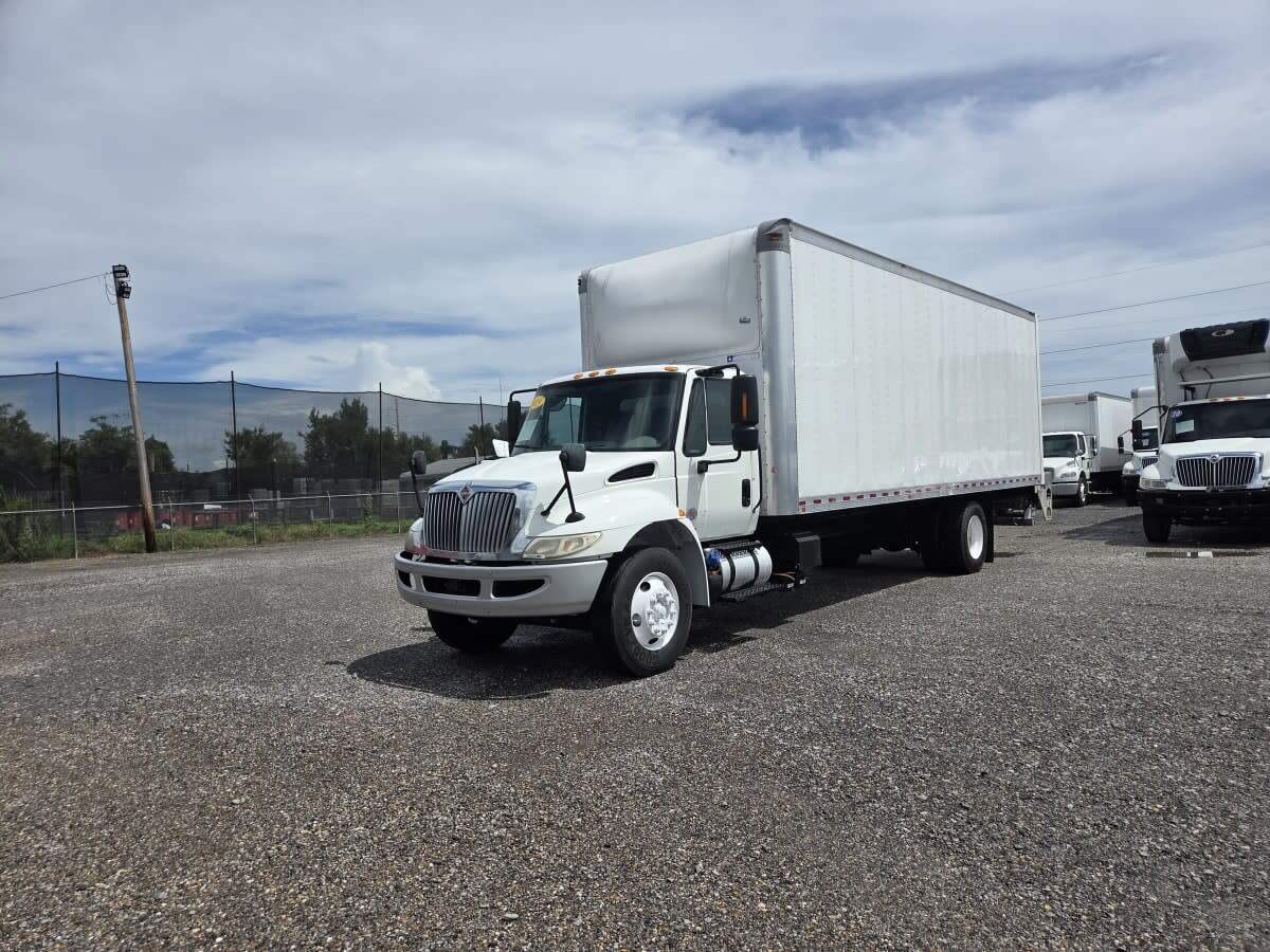 2019 INTERNATIONAL 4300 in Saint Rose, LA