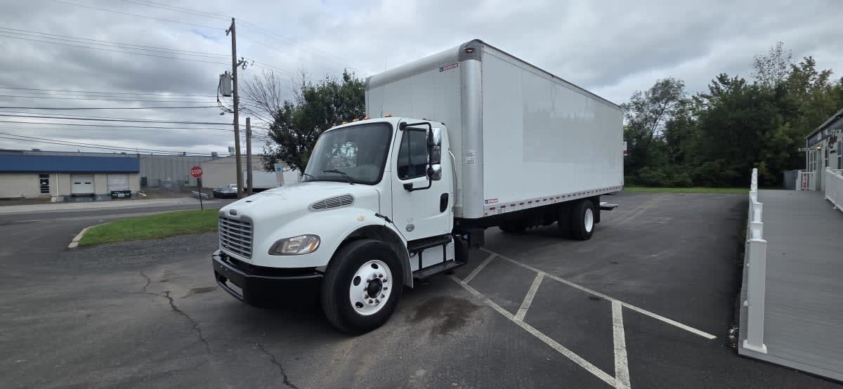 2018 FREIGHTLINER BUSINESS CLASS M2 106 in Bensalem, PA