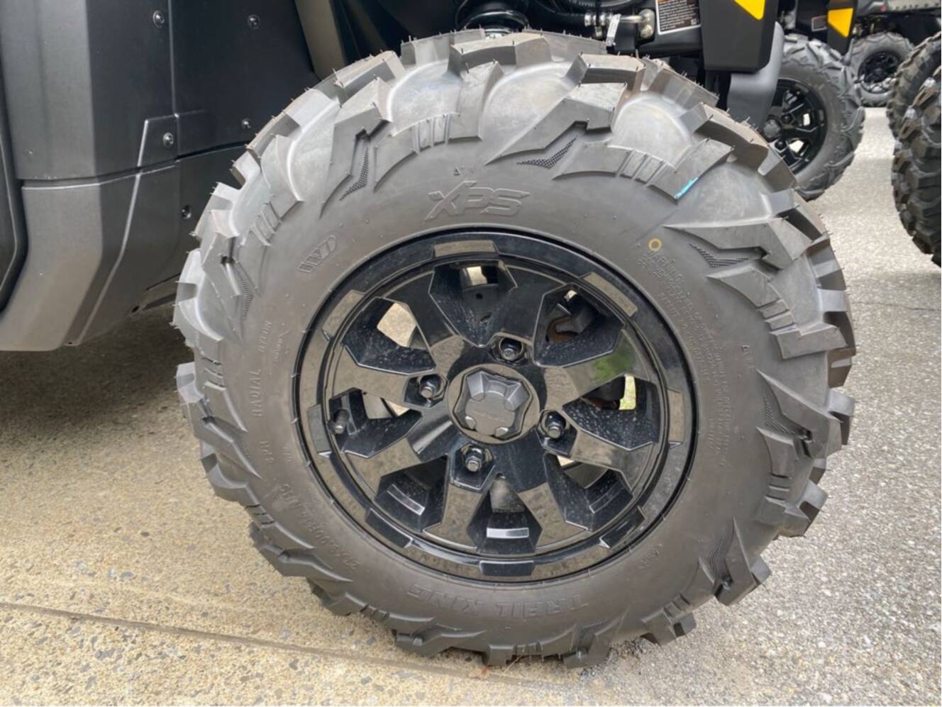 A photo of this 2026 Can-Am Defender DPS CAB HVAC HD10