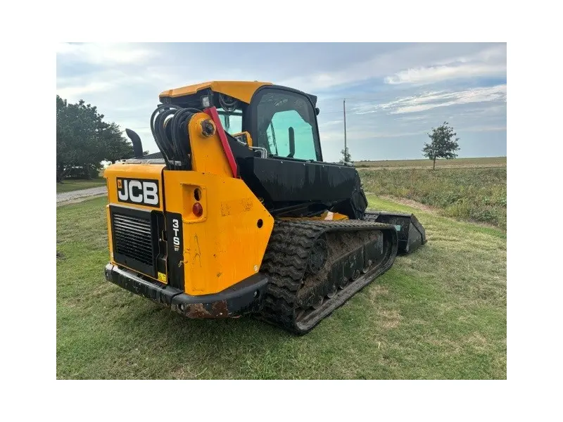 2021 JCB 3TS-8T