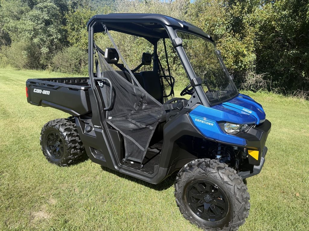 2023 Can-Am Defender DPS HD9 Oxford Blue in romney WV