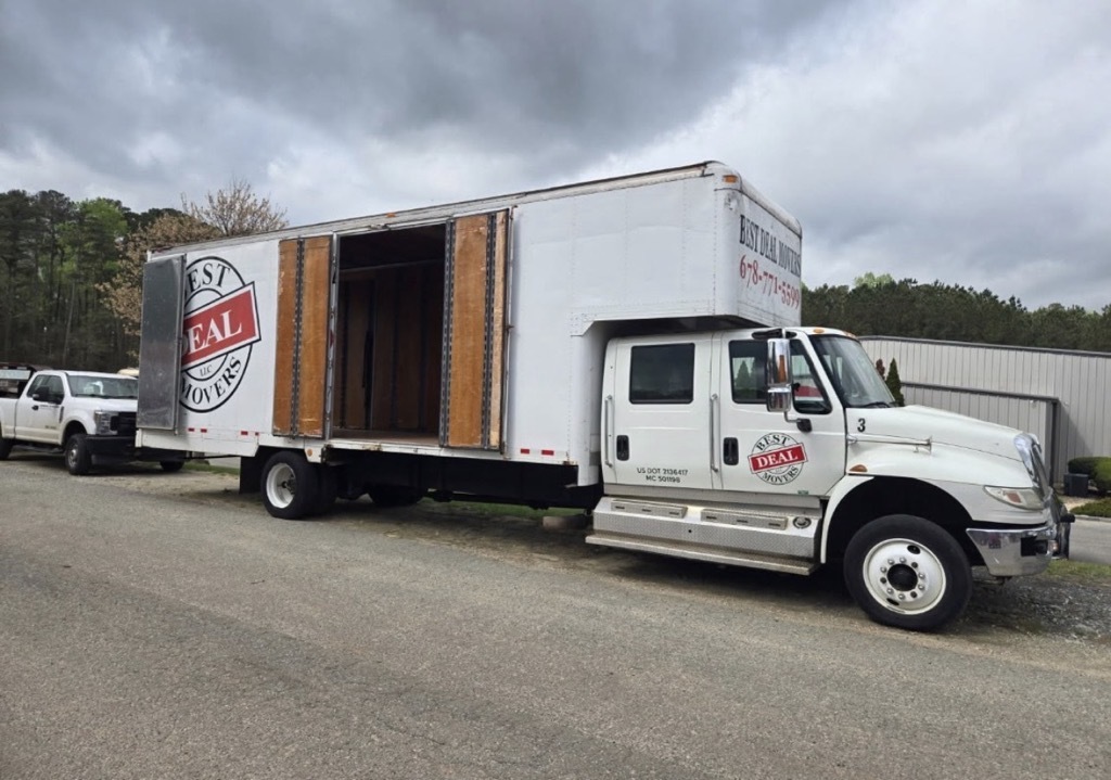 2013 INTERNATIONAL 4400 in Cumming, GA