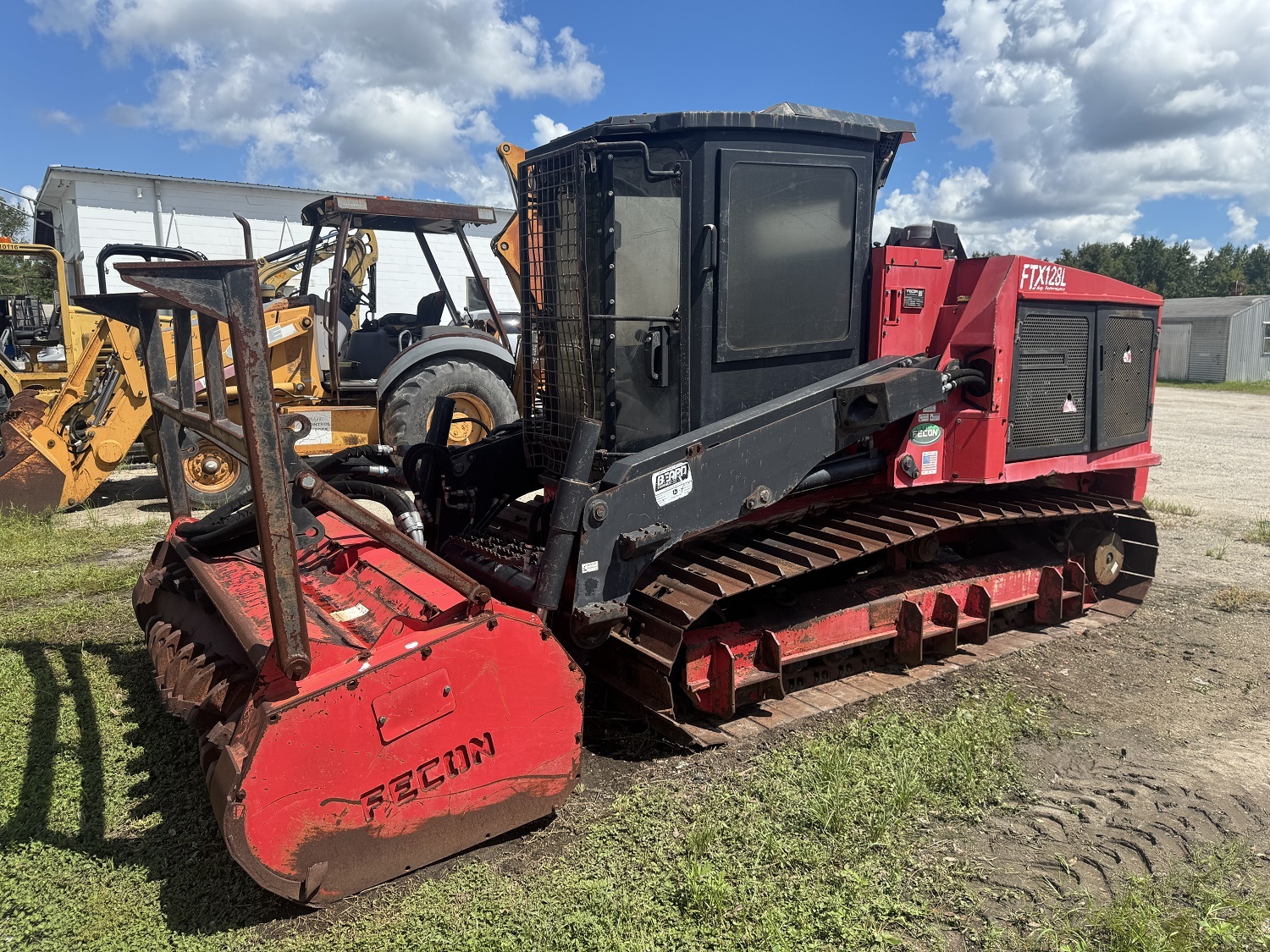 2014 FECON FTX128L in Elkton, FL