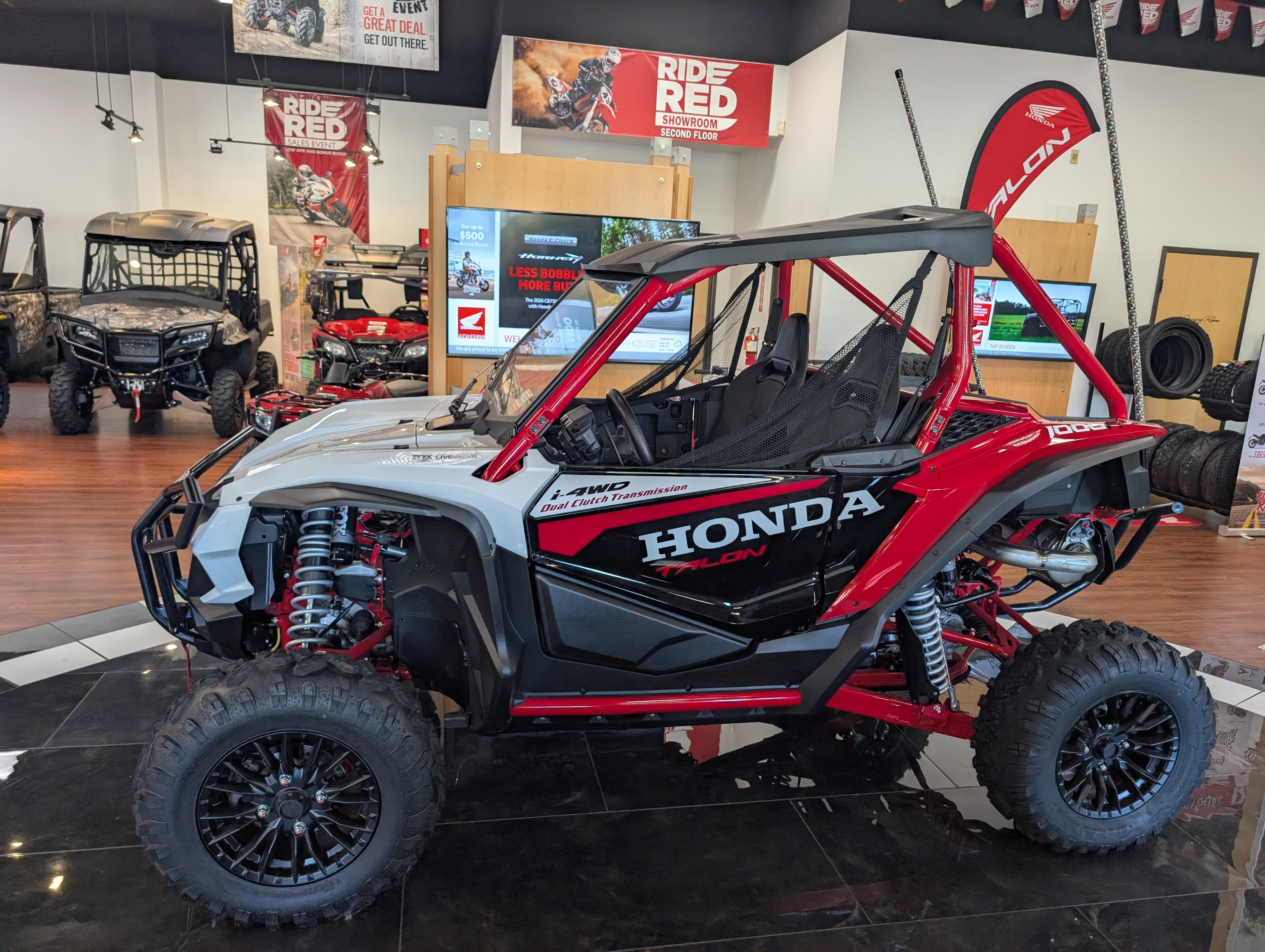 2025 Honda Talon 1000R FOX Live Valve in winchester VA