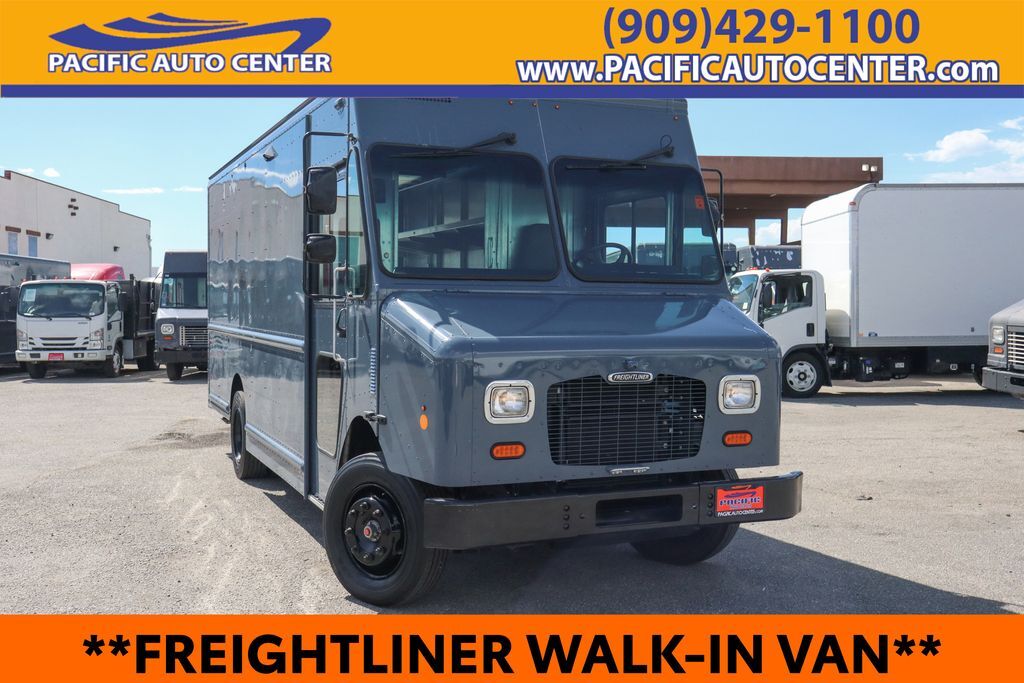 2020 Freightliner M Line in Fontana, CA