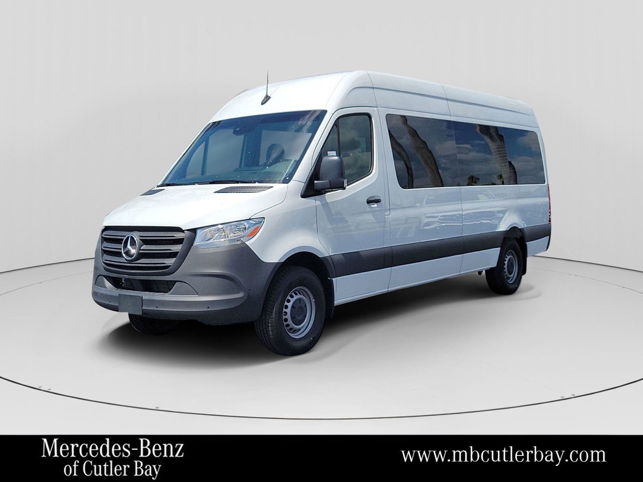 2024 MERCEDES-BENZ SPRINTER 2500 2500 in Cutler Bay, FL