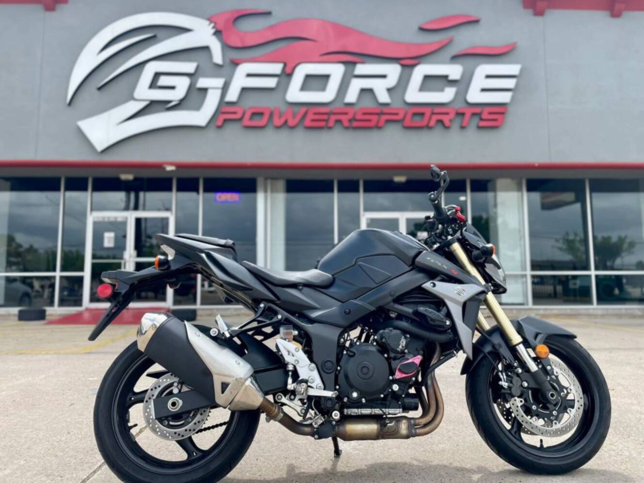 A photo of this 2015 Suzuki GSX-S750L5