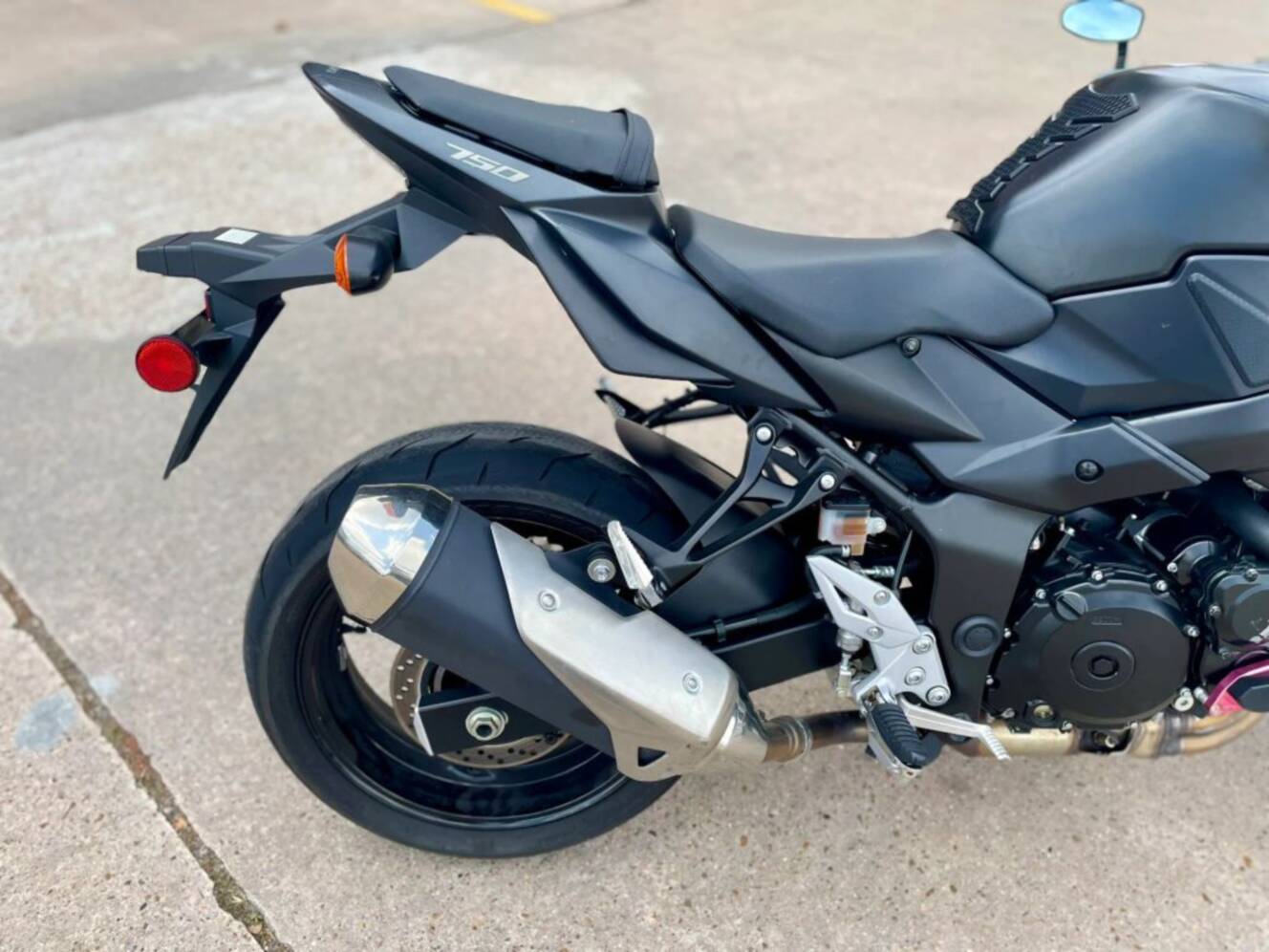 A photo of this 2015 Suzuki GSX-S750L5