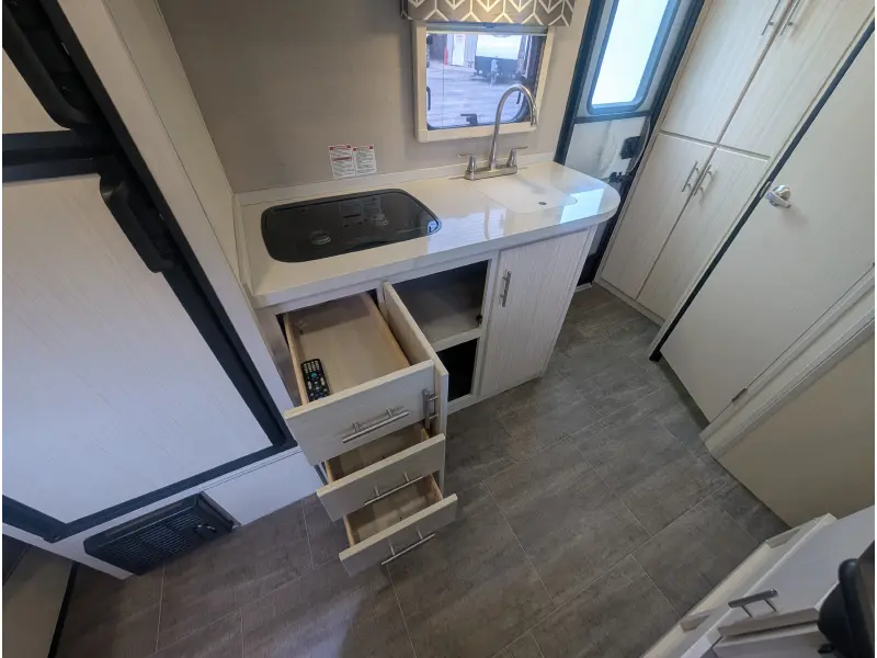 2018 Livin Lite Camplite CL16DBS