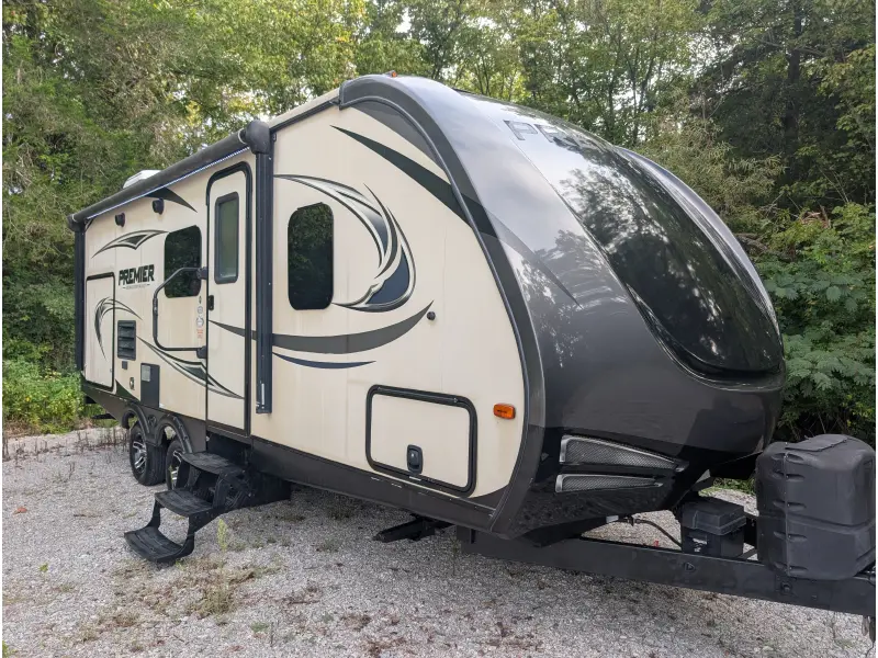 2018 Keystone Premier 22RBPR