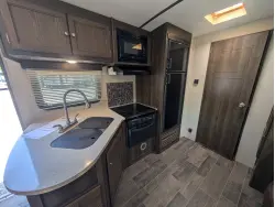 2018 Keystone Premier 22RBPR