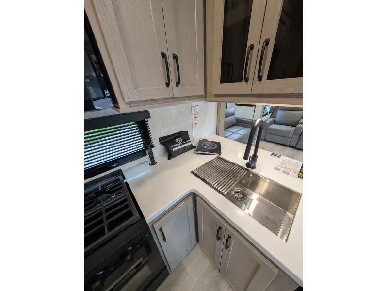 2025 Forest River Rockwood Signature Fifth Wheel R371RK