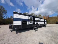 2026 Forest River Cherokee Grey Wolf 27LH