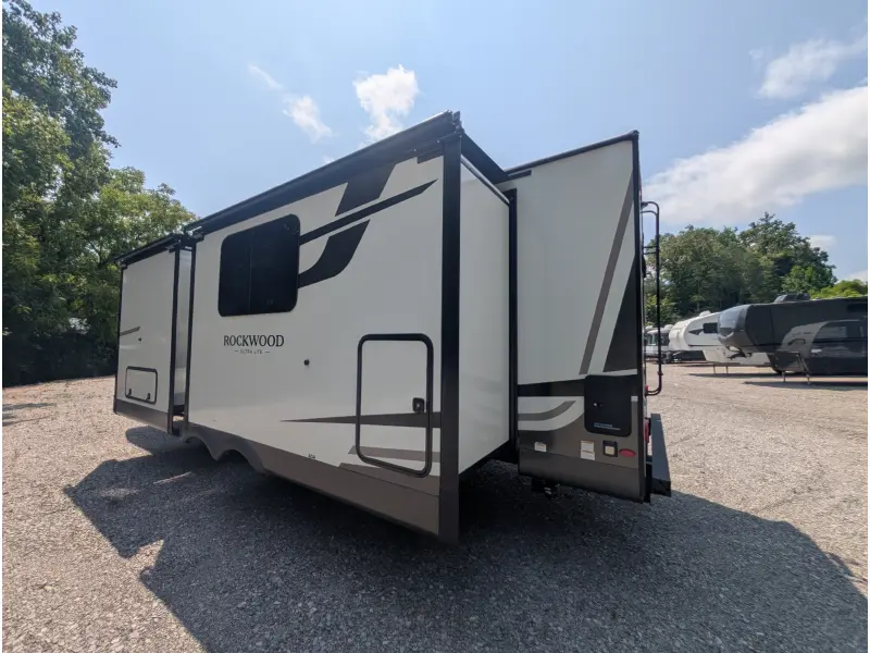 2027 Forest River Rockwood 2711RK Ultra Lite Travel Trailer