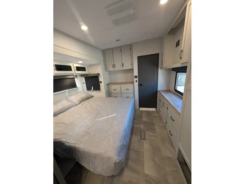 2026 Coachmen Chaparral 334FL