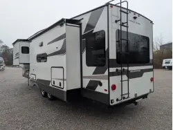 2026 Forest River Rockwood Signature 401SFB